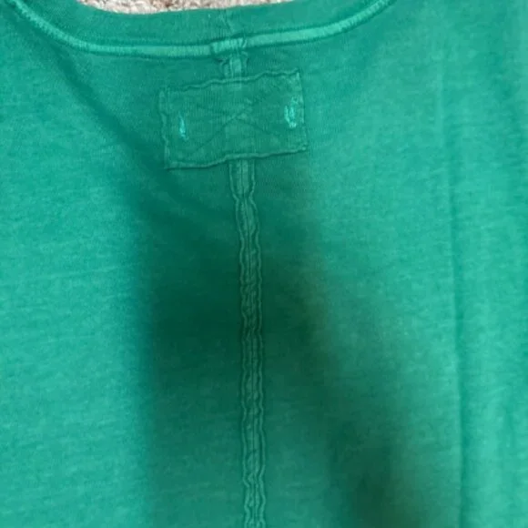 WE THE FREE PEOPLE THE PERFECT OVERSIZED TEE TOP TACKLE GREEN NEW S/M - Picture 9 of 9